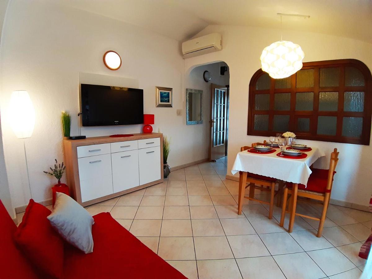 Apartments Zrinka 793 Poreč Kültér fotó