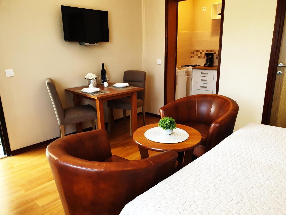 Apartments Zrinka 793 Poreč Kültér fotó